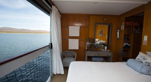 Номер Deluxe Shayamanzi Houseboats