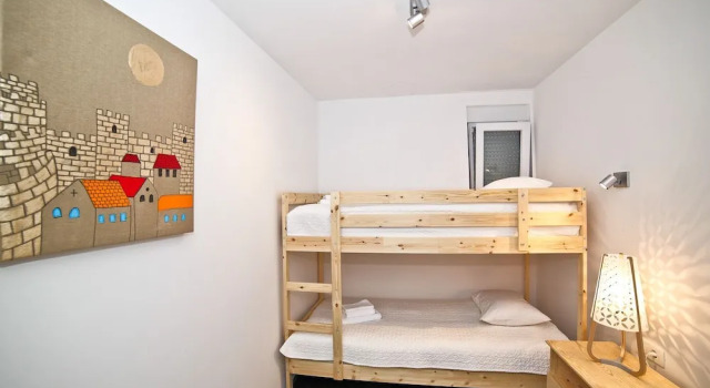 Семейные апартаменты с балконом и с видом на море Luxury Apartments Jolara