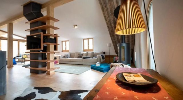 Chasa Bao, Book Hotel Sent 
