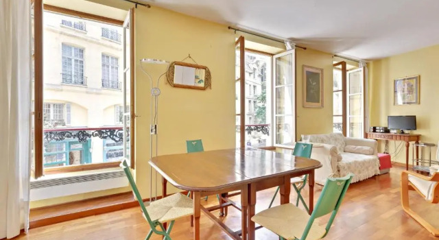 Студия Panthéon cosy studio apartment
