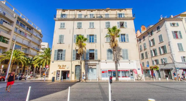 Апартаменты Enchanting 2 bedroom with sea view and AC - Dodo et Tartine