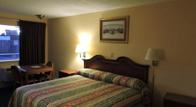 Budgetel Inn Wilmington, Забронировать Отель Отели Уилмингтон с парковкой, Парковка