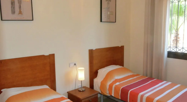 Cozy Holiday Home in Rojales With Pool, Забронировать Отель Отели Рохалес 3 звезды, 3*