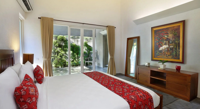 Вилла с 4 комнатами Mayaloka Villas Seminyak