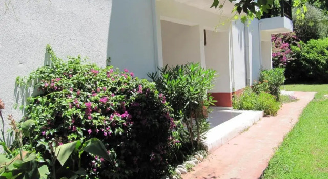 Двухместный номер Standard с видом на сад Baris Pension & Bungalows