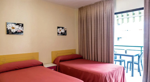 Hostal Rosa, Забронировать Отель Недорогие отели Коста-Бланка, недорого