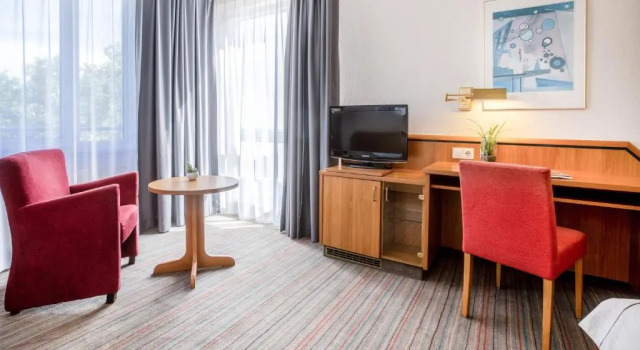 Двухместный номер Standard Holiday Inn - the niu, Blade Solingen by IHG
