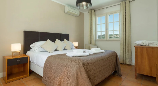 Вилла Madame Vacances Les Hauts du Carré Beauchêne