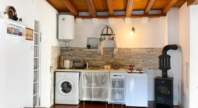 Коттедж Charming Bohemian house in Perast