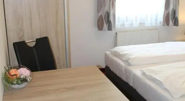 Pension Steinbichler - Apartments und Zimmer Check in 24-7, Book Apartment Apartments in Region Graz, Apartment