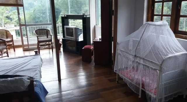 Семейный номер Standard с балконом и с красивым видом из окна Dew Lee