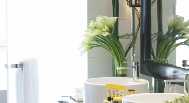 Days Inn Frontier Cixi, Buchen Sie Hotel SPA-Hotels in Cixi, SPA