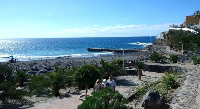 Апартаменты Arco Iris on the sea with pool