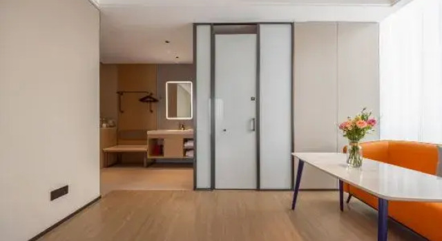 Тент Days Inn Select Wyndham (Zhuhai Tangjiawan University City Branch)