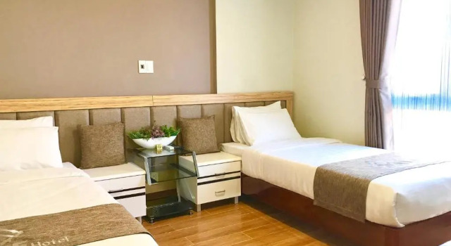 F&F Hotel