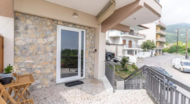 Апартаменты Veranda 2-Guest Apartment