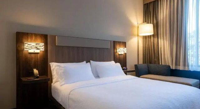 Люкс Holiday Inn Express & Suites Murfreesboro West by IHG