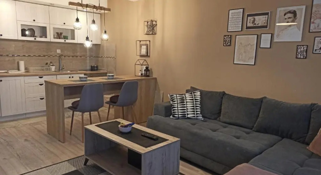 Студия Apartment 11