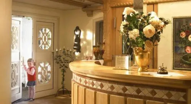 Hotel Albus, Забронировать Отель Ольпе 