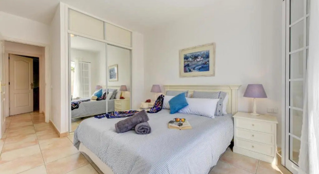 Villa Aloe con piscina climatizada, Playa Fañabe, Costa Adeje, Prenota Villa Hotel a Tenerife con piscina, Piscina