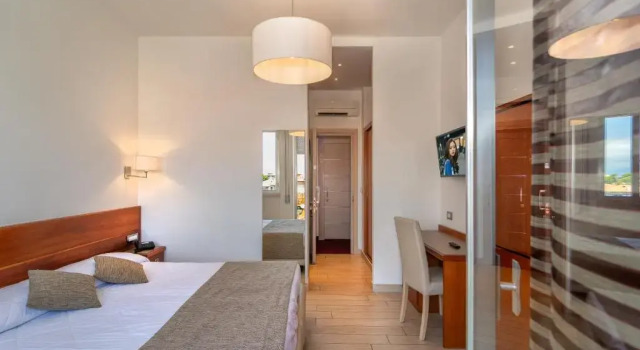 Трёхместный номер Standard с частичным видом на море Hotel Pineta Mare
