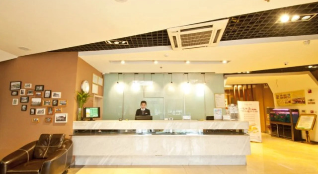 Goldmet Inn Qufu East Jinxuan Road and Visitor Center
