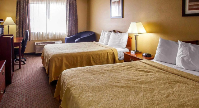Номер Standard Quality Inn & Suites Menomonie