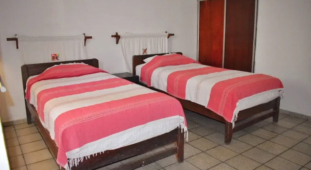 La Joya, Buchen Sie Hotel Manzanillo Colima, in der Nähe von Swordfish Monument