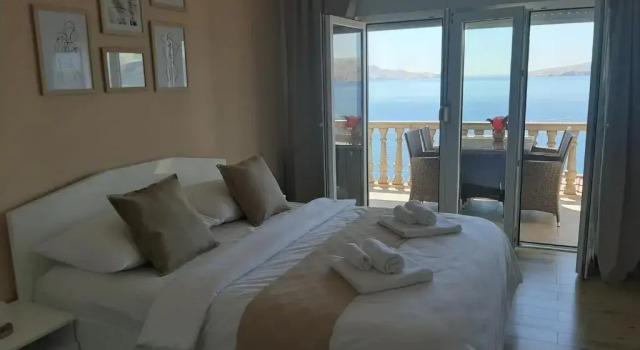 Sunset by the sea, Rezerwuj Apartament Senj 