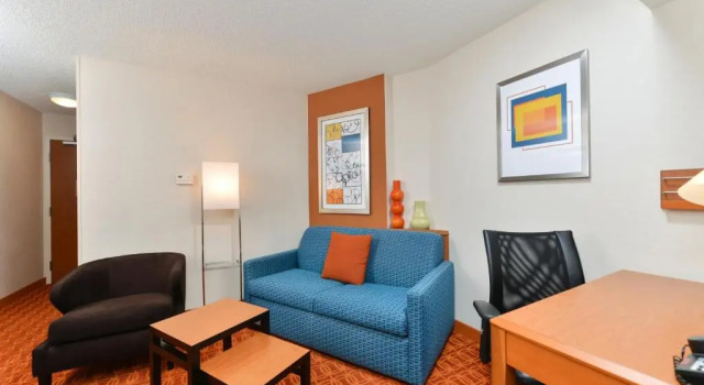 Четырёхместная студия Fairfield Inn & Suites Kingsland