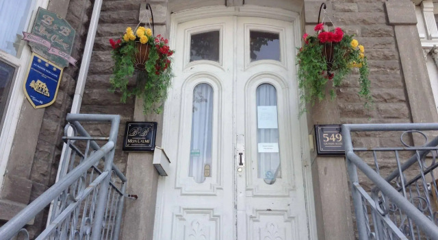 B&B Manoir Mon Calme, Rezervovat Penzión se snídaní Quebec 