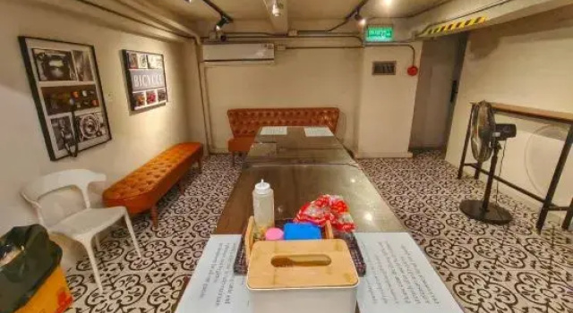 Lhong Krung Hostel, Забронировать Хостел Хостелы Бангкока, рядом с Sala Chalermkrung Royal Theatre, Хостел
