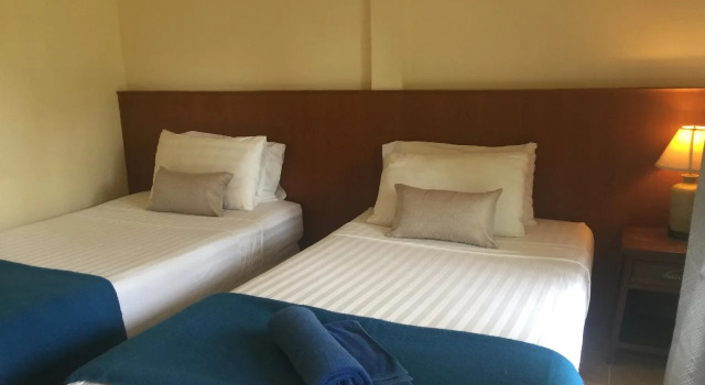 Best House Guesthouse Lanta, Забронировать Отель Отели Южного Таиланда с парковкой, Парковка
