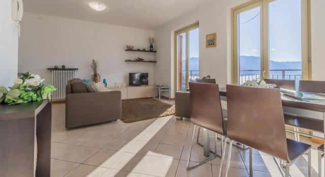 Casa Andrea Varenna in Perledo, Забронировать Апартаменты/квартира Варенна Озеро Комо, рядом с Вилла Монастеро