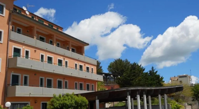 Santangelo Hotel, Book Hotel Hoteller i Monte Sant'Angelo med pool, Swimmingpool