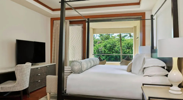 Номер Standard с 3 комнатами с видом на сад The Resort at Kapalua Bay, Maui
