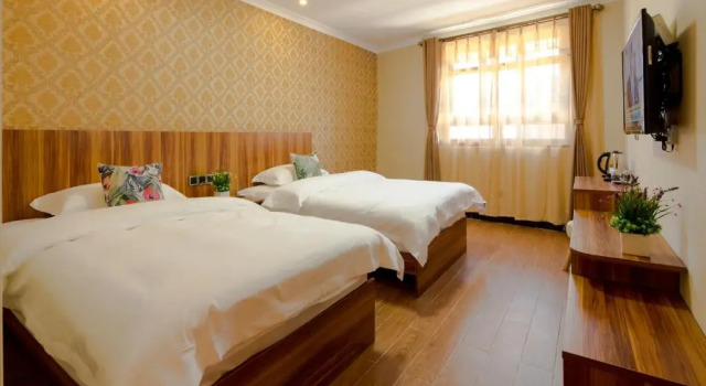 Семейный номер Standard Shangri_La Lamtin Youth Hostel