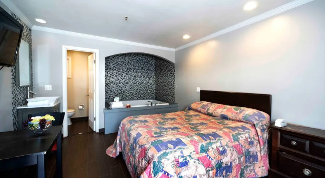 Номер Standard Post Road Inn Motel