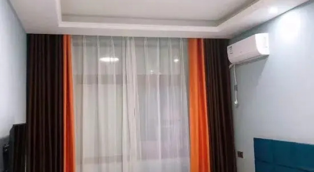 Suite Chenchen Theme Hotel（5 th complete school）