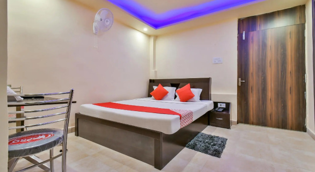 OYO Flagship 78071 Raj Resort 2, Забронировать Курортный отель Отели штата Карнатаки 3 звезды, 3*