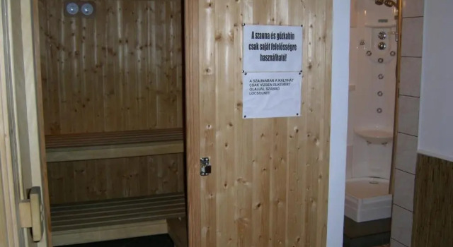 Eman Apartmanház