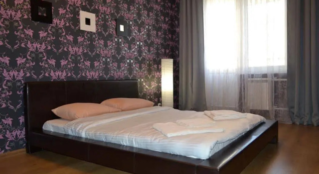 Panteon Apartment Centre, Prenota Appartamento Tjumen' 