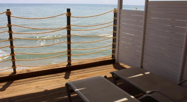 Номер Deluxe Paralia Beach Boutique Hotel