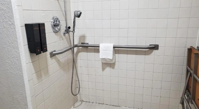 Четырёхместный номер Standard Motel 6 Little Rock AR South
