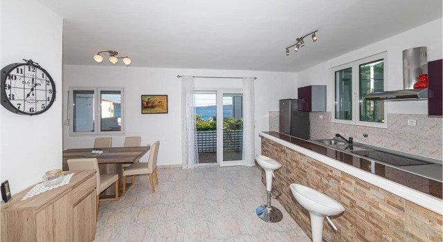 Apartment Kastel Kambelovac 10, Забронировать Апартаменты/квартира Каштел-Камбеловац Каштела