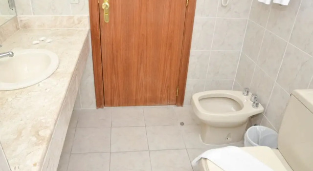 Трёхместный номер Standard Embaixador Hotel by Fast10 - Estádio Beira-Rio, Santa Casa, Palácio do Governo