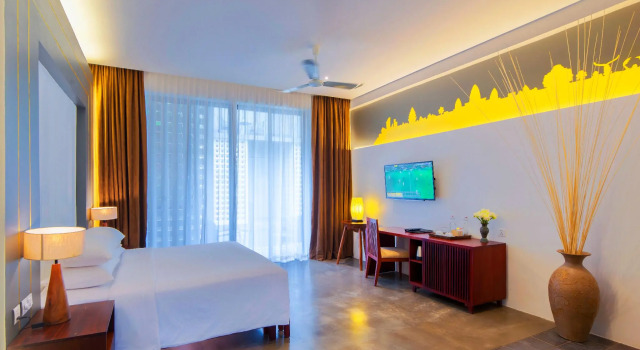Люкс с балконом Solitaire Kamreuk Resort