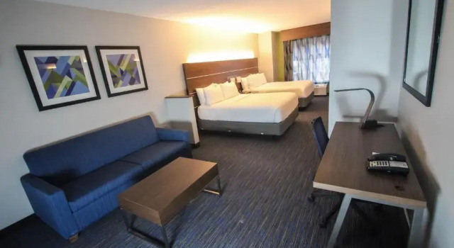 Двухместный номер Standard Holiday Inn Express Hotel & Suites Charleston - North by IHG