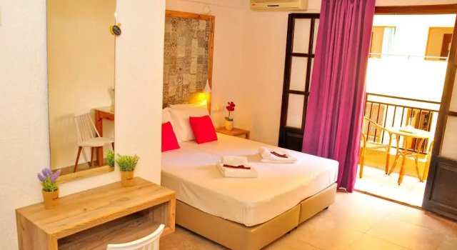 Студия Cleopatra Apartments