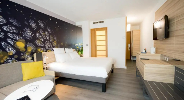 Номер Superior Novotel Chartres